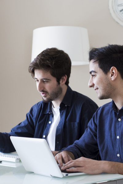 colleagues-discussing-work-project